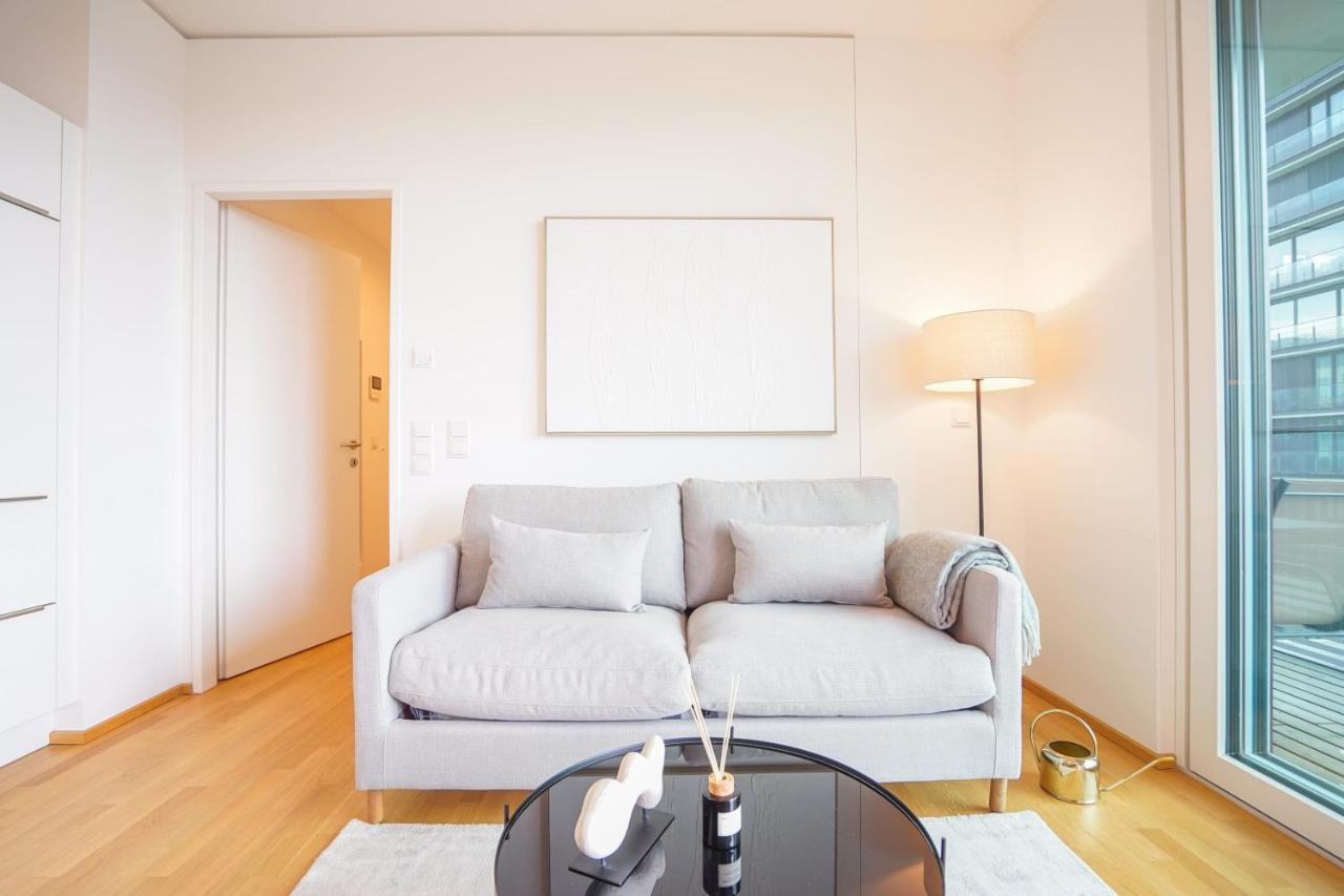 Suite In High-Rise On The Danube Viyana Dış mekan fotoğraf