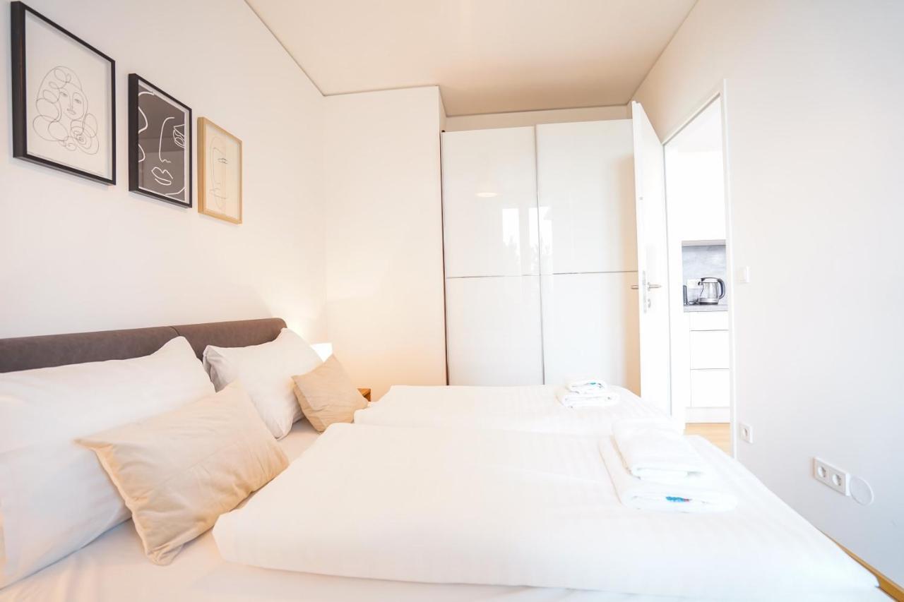 Suite In High-Rise On The Danube Viyana Dış mekan fotoğraf